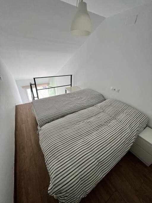 Little Rest America, Zona Media 4 Pax, Garaje Wifi Monachil Exterior foto